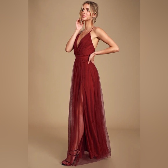 Lulu’s Prom Rare Beauty Burgundy Tulle Backless Maxi Dress size S - Picture 2 of 9